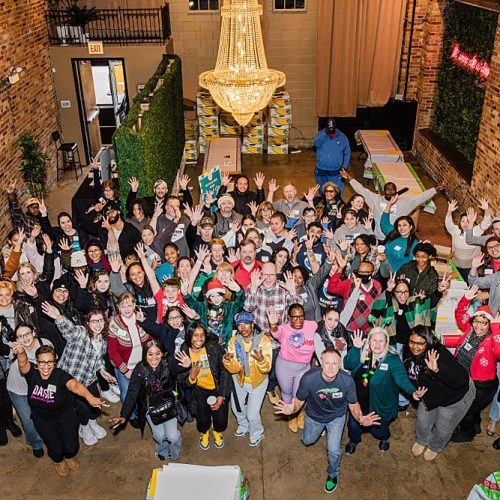 Chicago’s 2023 Holiday Wrapping Party at Row24