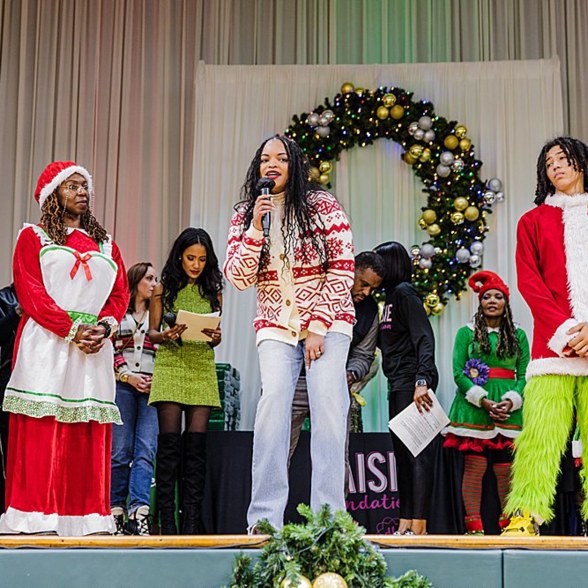 Daisie Foundation's Holiday Event at Howe Elementary Featured on ABC Chicago