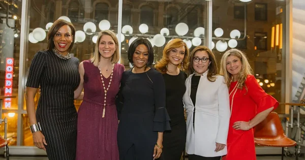 2019-daisie-foundation-chicago-leading-ladies-panel-series-latinicity_0423