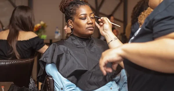 2019-mothers-makeovers-rachel-bires-photography-daisie-foundation-chicago_0990