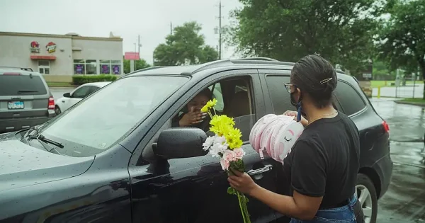 2021-mothers-day-houston-daisie-foundation-mcdonalds-bentham_0138