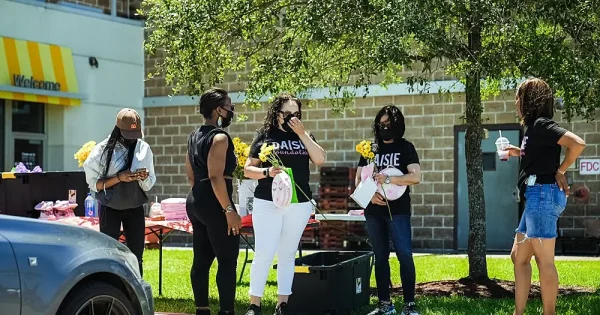 2021-mothers-day-houston-daisie-foundation-mcdonalds-smith_0238