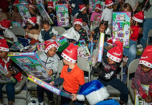 2025-Houston-Holiday-Magic-Lockhart-SonnyImages_0043