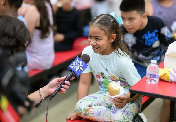 Celebrate10-WishGranted-MKE-AllenField-SonyaMartin_0060