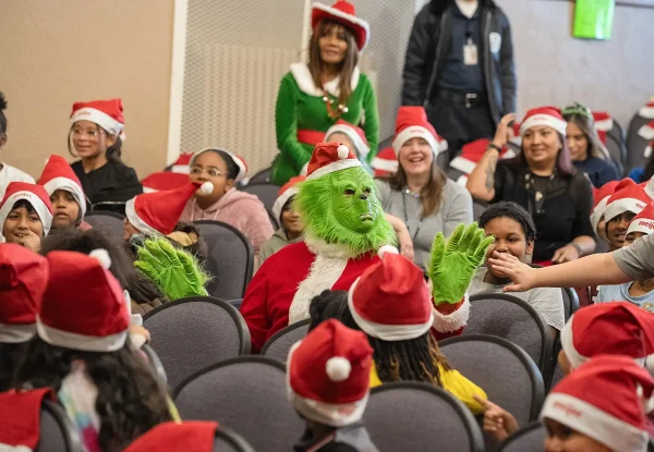 Daisie-Foundation-2025-MKE-HM-Experience-SonyaMartin-Morgandale_0155