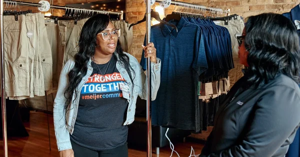 Daisie-Foundation-Fathers-Day-Initiative-Community-GiveBack-Chicago-2025_0030