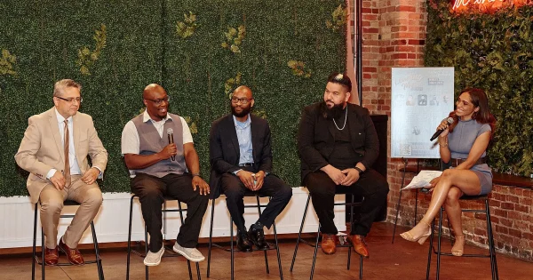 Daisie-Foundation-Fathers-Day-Leading-Men-Panel-Event-Chicago-2025_0042
