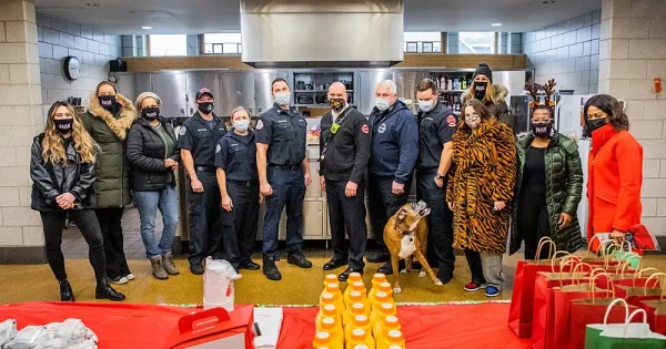 daisie-foundation-2020-sprinkles-chicago-fire-department_0298