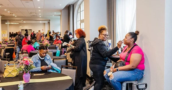 Daisie Foundation 2024 Mother's Day