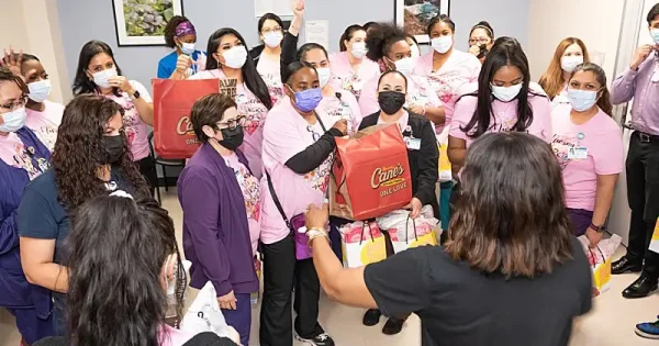 houston-daisie-foundation-mothers-day-event-cha-2023-05_0058